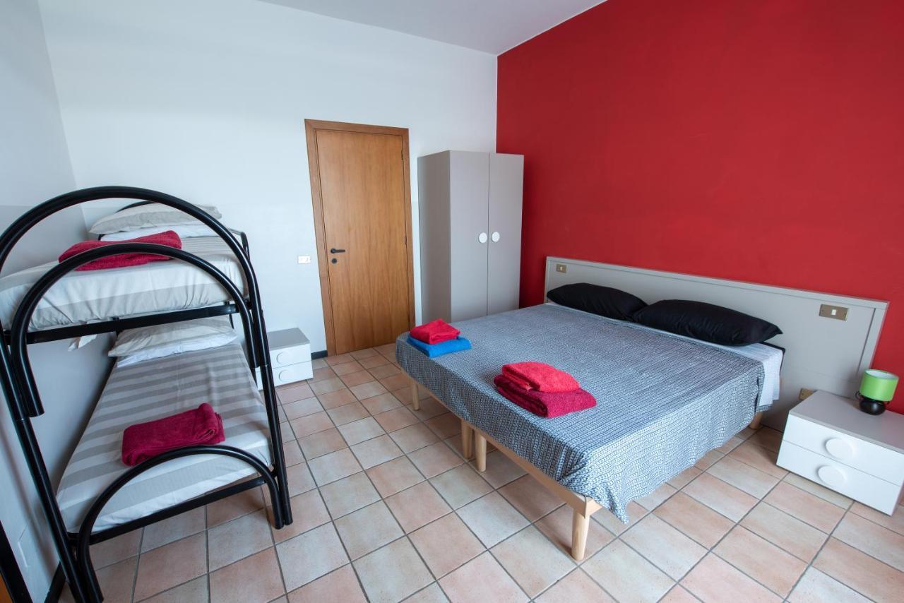 Albergo La Rovere Ровербелла Экстерьер фото
