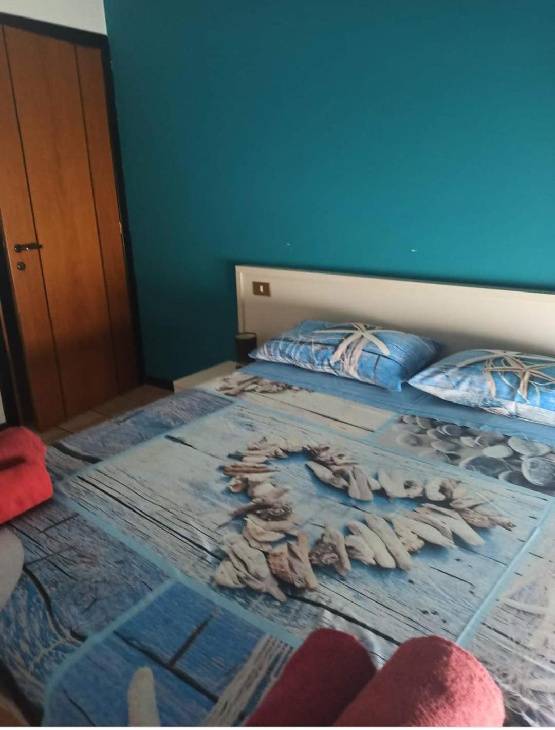 Albergo La Rovere Ровербелла Экстерьер фото