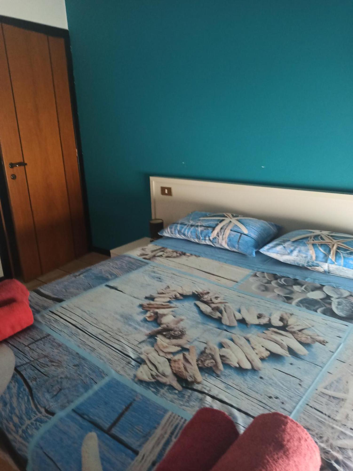 Albergo La Rovere Ровербелла Экстерьер фото